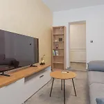 Guest House 